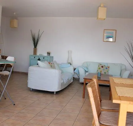 Crusoe Feriehus Famara